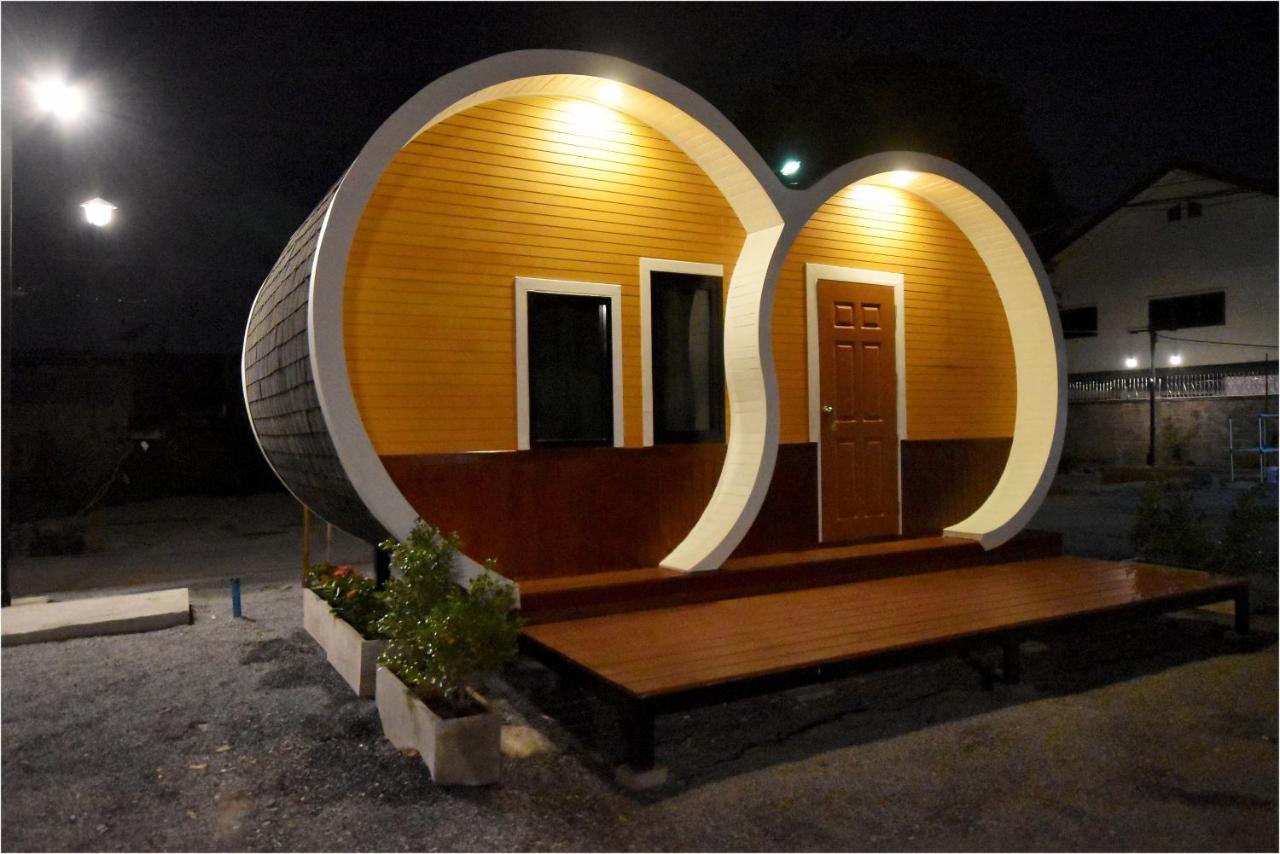 Tiny Hut Resort بانكوك المظهر الخارجي الصورة