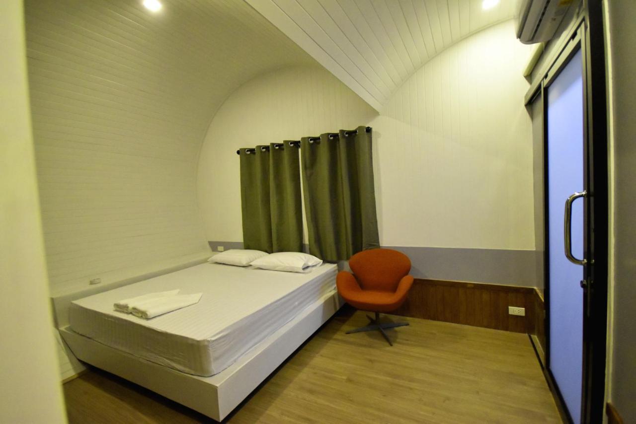 Tiny Hut Resort بانكوك المظهر الخارجي الصورة